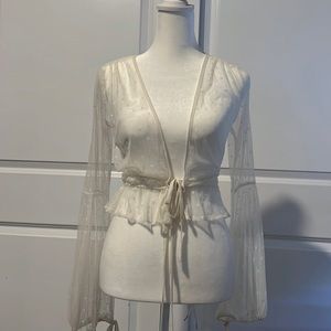 Tiger Mist XS Cover Up in White